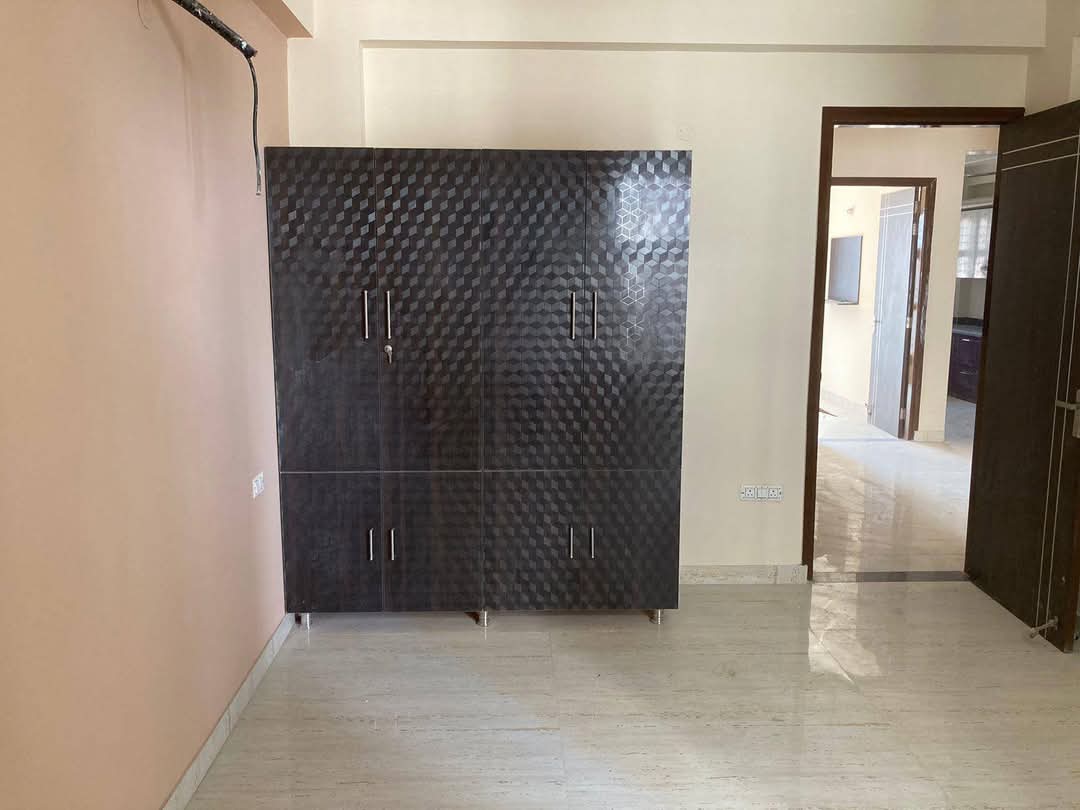 3.5 BHK + Servant Room Builder Floor For Rent in Today Princeton Floors