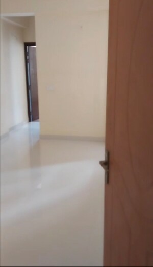 Room in 3.5 BHK Apartment at Sanchar Residency, Raj Nagar Extension – for Sale