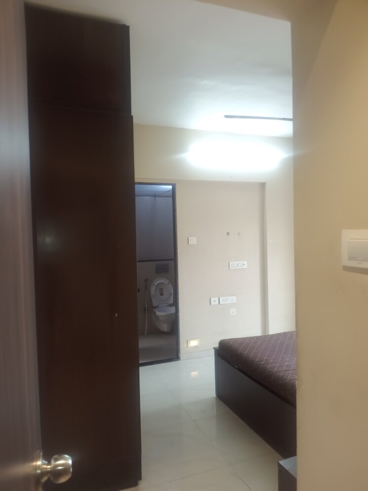 Bathroom, jp-north-celeste 2 Bedroom 712 Sq.Ft. Apartment In Mira Road Thane 8815399