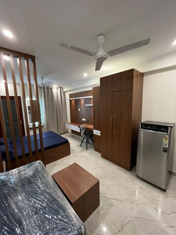 Kitchen in Studio Builder Floor at Malviya Nagar – for Rent