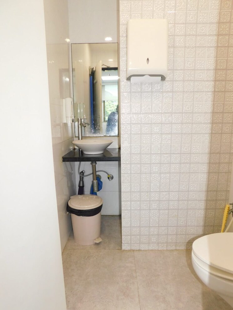 undefined, kanakia-wall-street Commercial Office Space 860 Sq.Ft. In Andheri East Mumbai 8815422