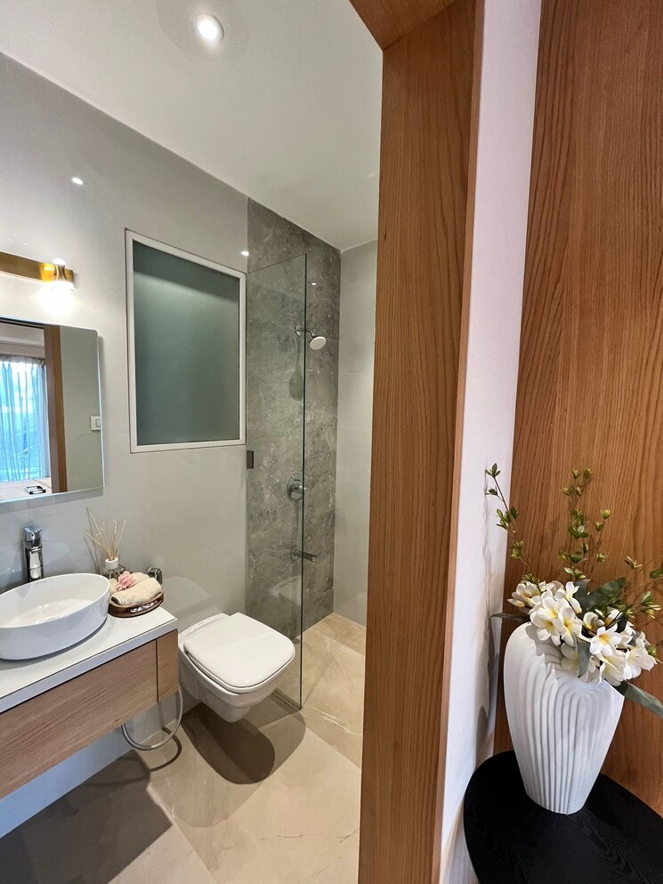 Bathroom, raunak-centrum 2 Bedroom 596 Sq.Ft. Apartment In Sion East Mumbai 8815397