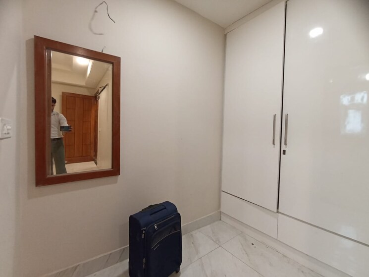 Living Room, vasant kunj 3 Bedroom 250 Sq.Yd. Builder Floor In Vasant Kunj Delhi 8815413