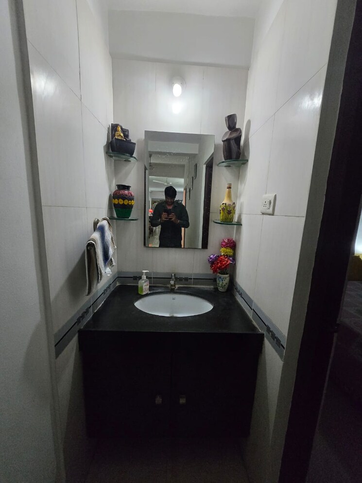 undefined, koregaon park annexe 3 Bedroom 1800 Sq.Ft. Apartment In Koregaon Park Annexe Pune 8815420