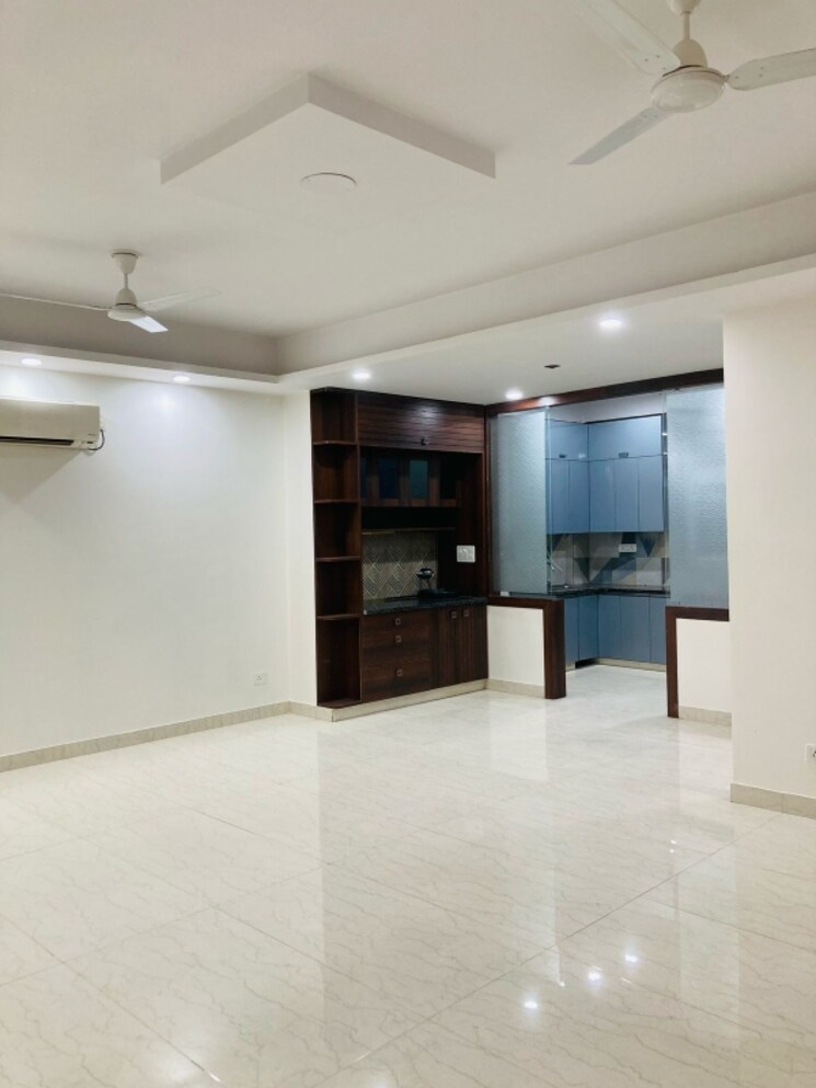 Room, sas-tower 2 Bedroom 160 Sq.Yd. Builder Floor In Sector 38 Gurgaon 8815414