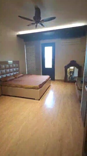 Bedroom in 5 BHK Apartment at DLF Queens Court, Greater Kailash ii – for Sale
