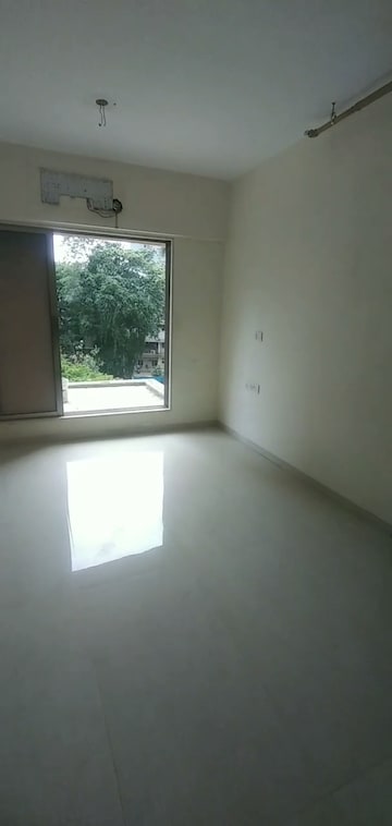 Master Bedroom in 3 BHK Apartment at Vardhman Grandeur, Andheri West – for Rent