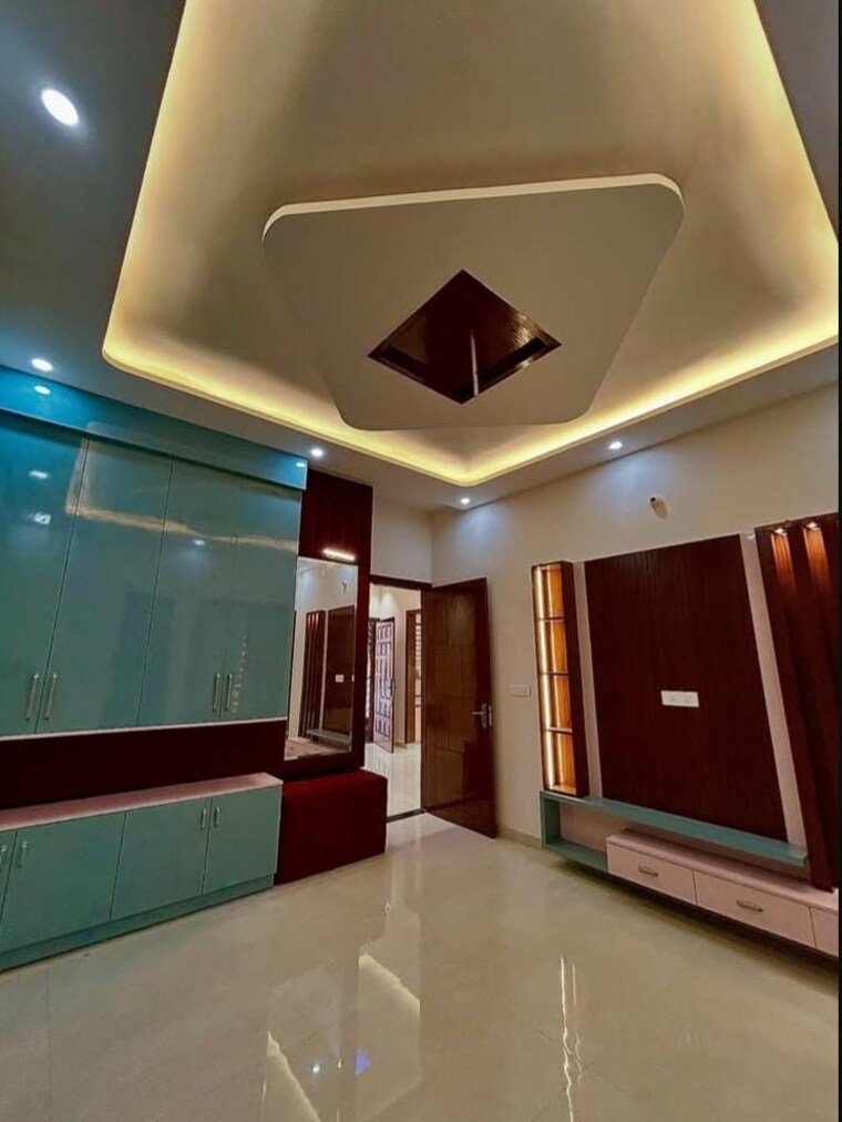 undefined, sector 29 2.5 Bedroom 3060 Sq.Ft. Builder Floor In Sector 29 Faridabad 8815470