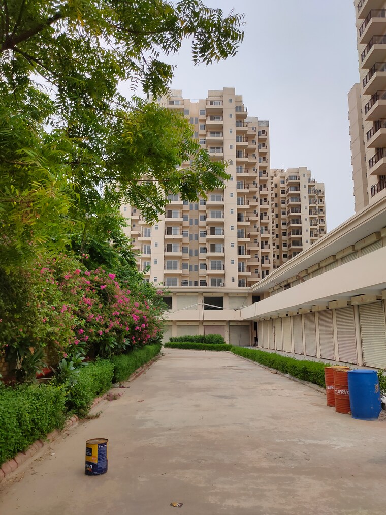 Exterior View, pivotal-paradise 2 Bedroom 999 Sq.Ft. Apartment In Sector 62 Gurgaon 8815469
