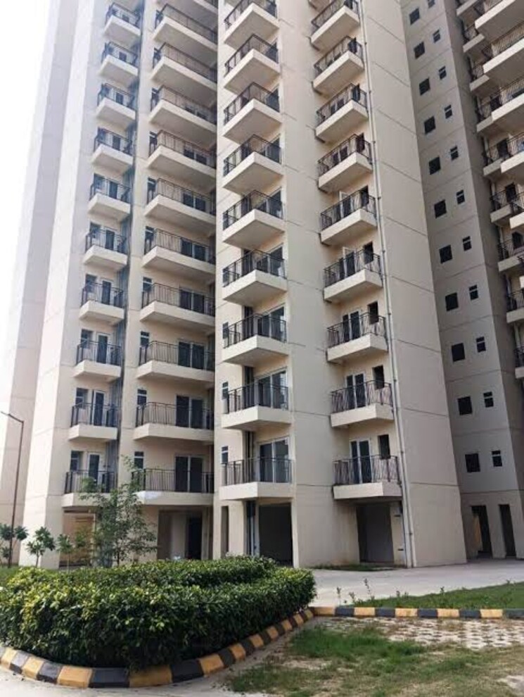 Exterior View, pivotal-paradise 2 Bedroom 999 Sq.Ft. Apartment In Sector 62 Gurgaon 8815469