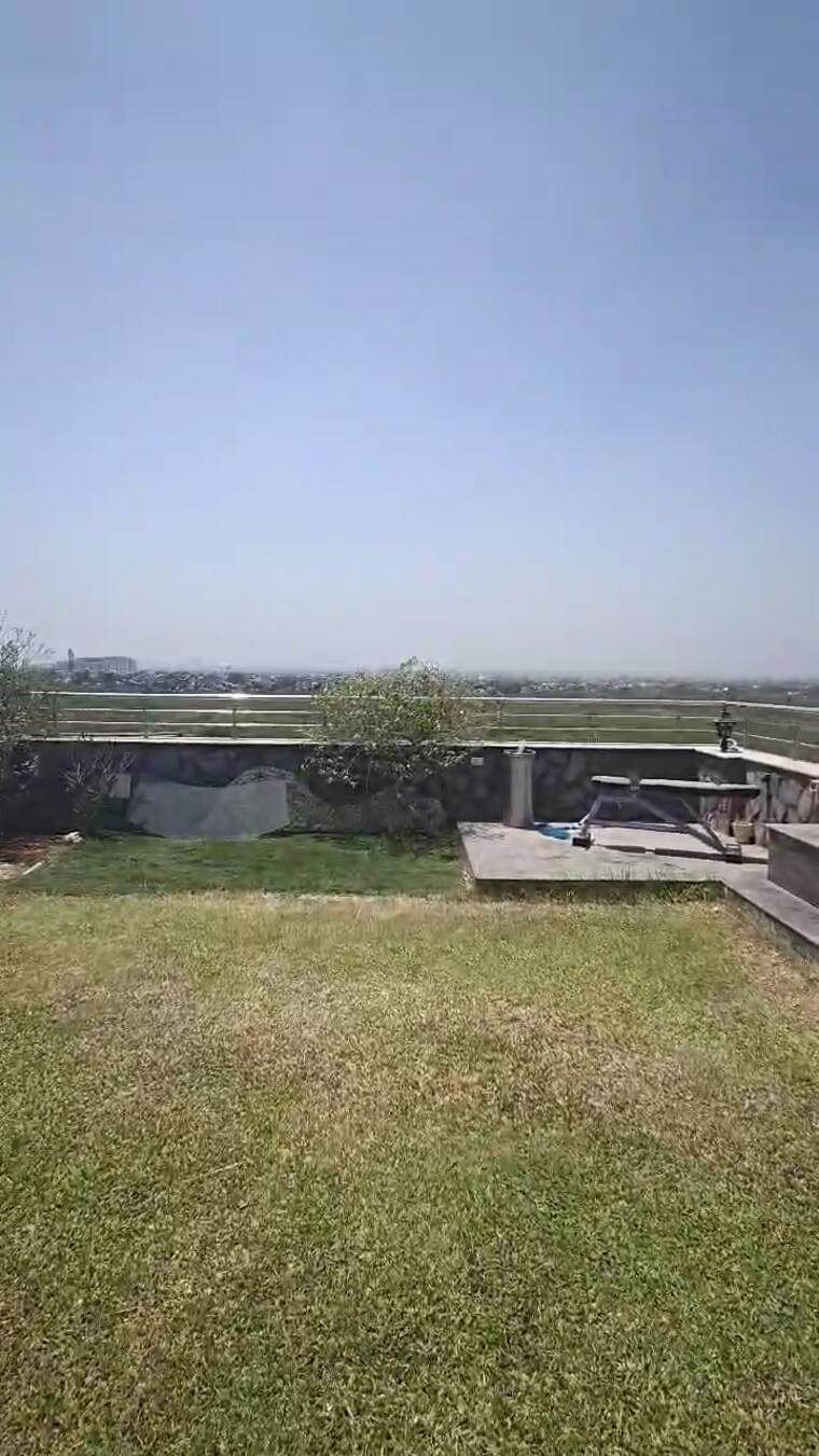 Exterior View, dlf-queens-court 5 Bedroom 8500 Sq.Ft. Apartment In Greater Kailash ii Delhi 8815482