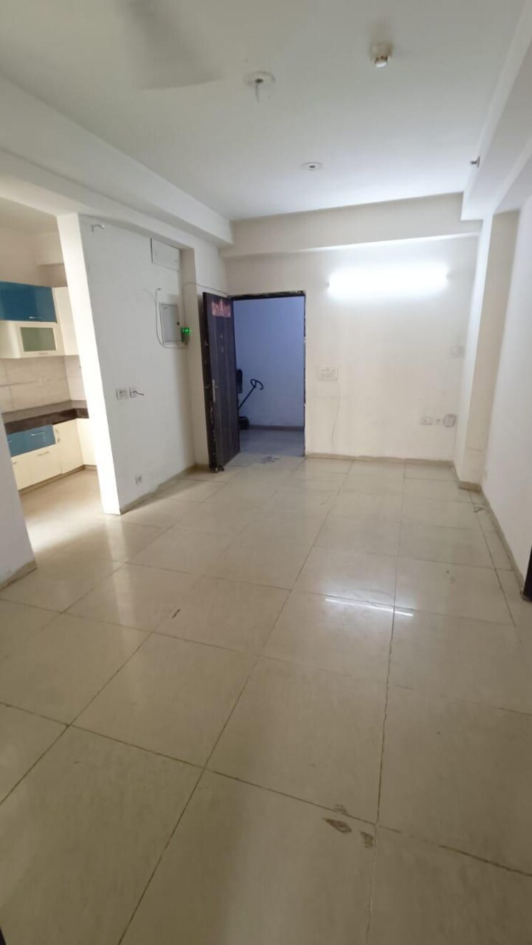 Room, eros-sampoornam 3 Bedroom 2500 Sq.Ft. Builder Floor In Sector 2 Greater Noida Greater Noida 8815490