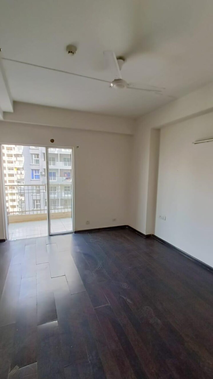 Room, eros-sampoornam 3 Bedroom 2500 Sq.Ft. Builder Floor In Sector 2 Greater Noida Greater Noida 8815490