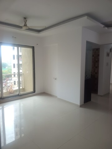 Room in 2 BHK Apartment at Span Valencia, Mira Road – for Rent