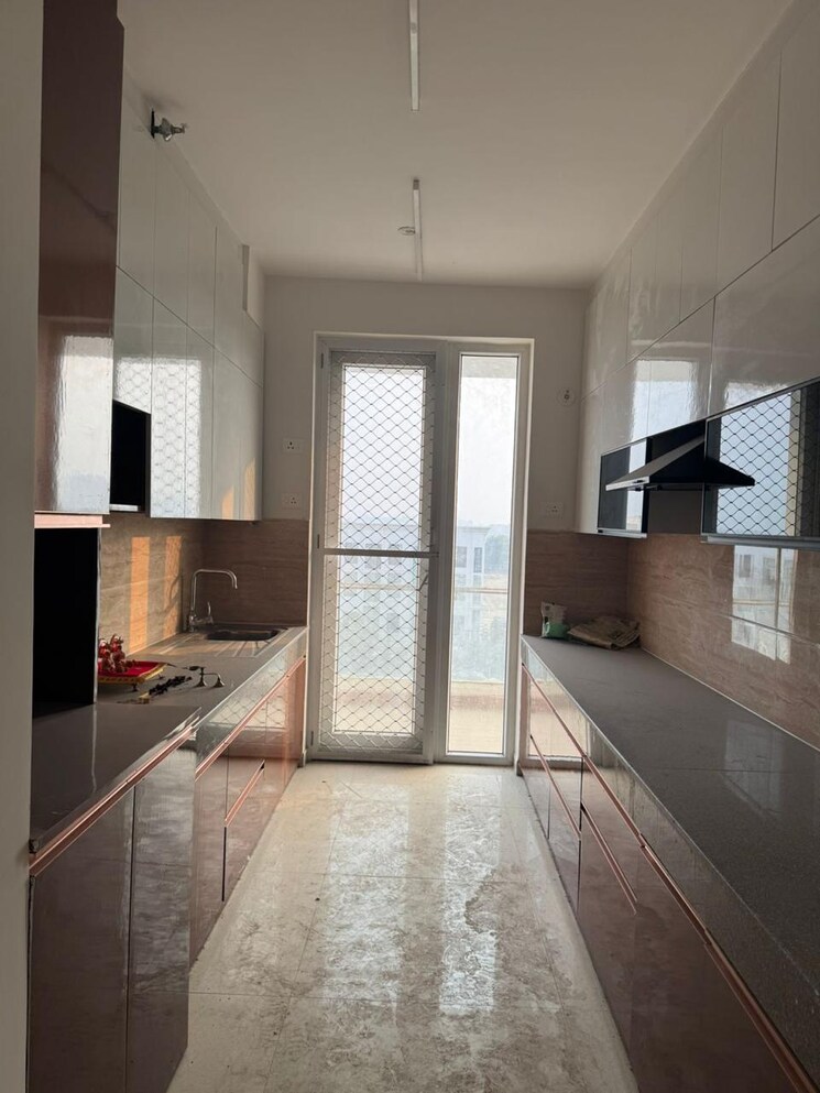 Kitchen, sector 79 3 Bedroom 1685 Sq.Ft. Apartment In Sector 79 Faridabad 8815500