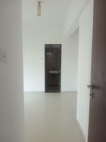 Furnished Amenities in 2 BHK Apartment at Span Valencia, Mira Road – for Rent