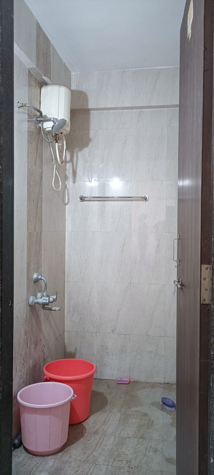 Bathroom, rupali-heights-dahanukar-colony 1 Bedroom 500 Sq.Ft. Apartment In Kothrud Pune 8815487