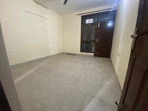 Room in 5 BHK Independent House at Wave City, Wave City – for Sale