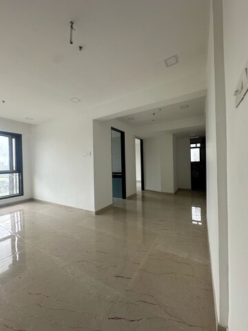 Room in 2 BHK Apartment at Neminath Nemi Bhavan, Goregaon West – for Rent