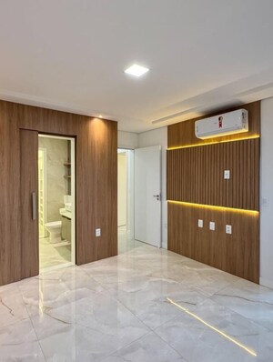 Room in 3 BHK Builder Floor at Sector 39 – for Sale