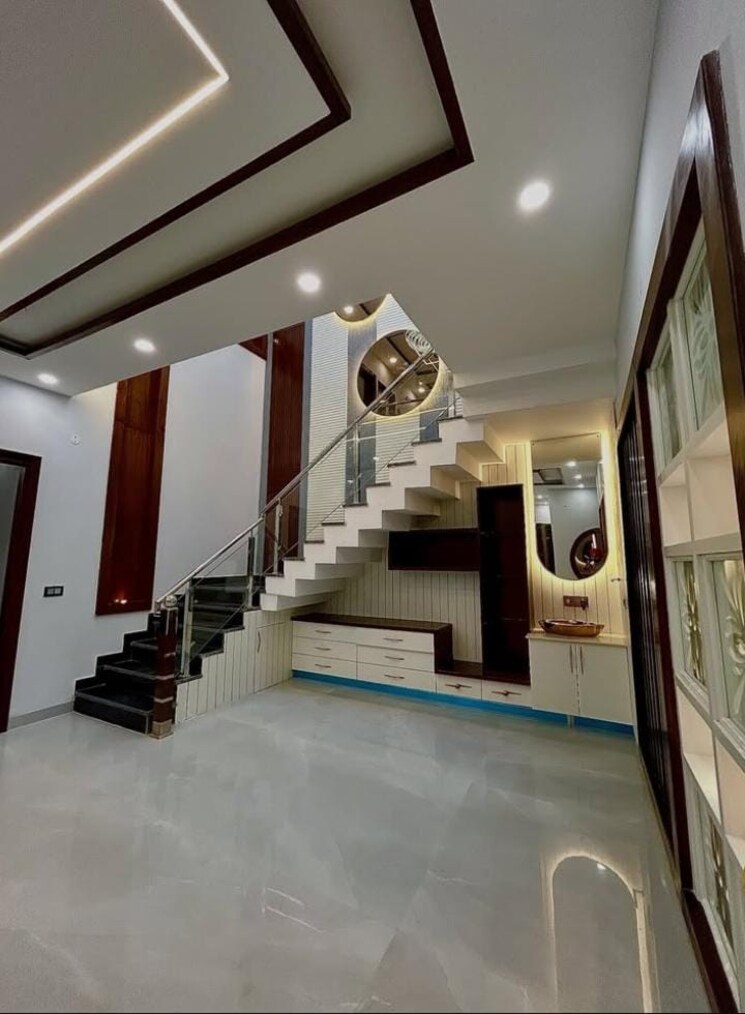  Parking, sector 39 3 Bedroom 3060 Sq.Ft. Builder Floor In Sector 39 Faridabad 8815623