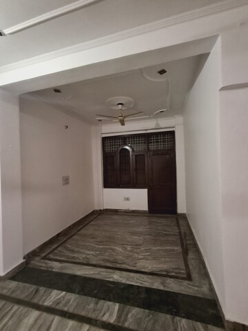 2 BHK Apartment For Rent in Max Towers, Sector 16b