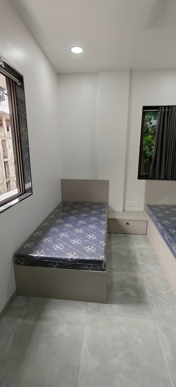 Room in  Pg at Gokhalenagar – for Rent