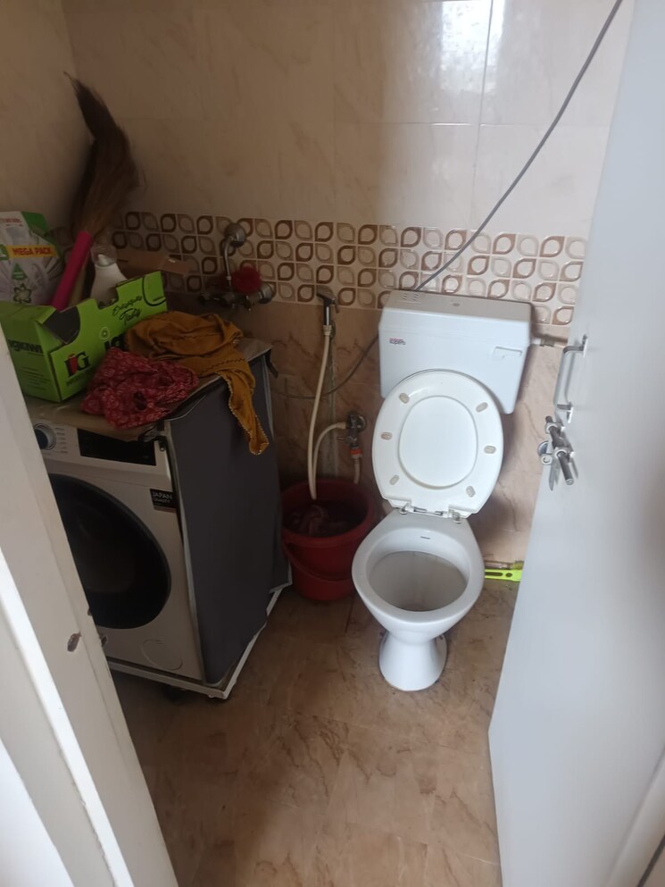 Bathroom, sipani-bliss-2 2 Bedroom 770 Sq.Ft. Apartment In Bommasandra Bangalore 8815724