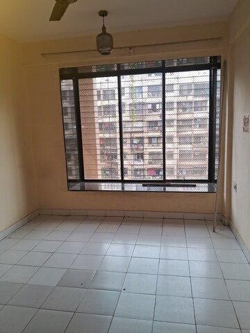 Room in 2 BHK Apartment at Fam CHS, Kopar Khairane – for Rent