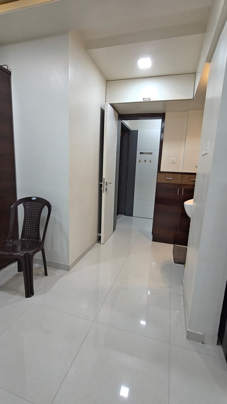 Room, model colony 1 RK 370 Sq.Ft. Apartment In Model Colony Pune 8815720