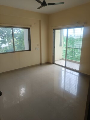 Room in 3 BHK Apartment at Aakruti Amity, Electronic City – for Sale