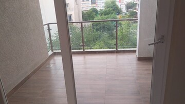 Balcony in 6 BHK Villa at Sector 70a – for Sale