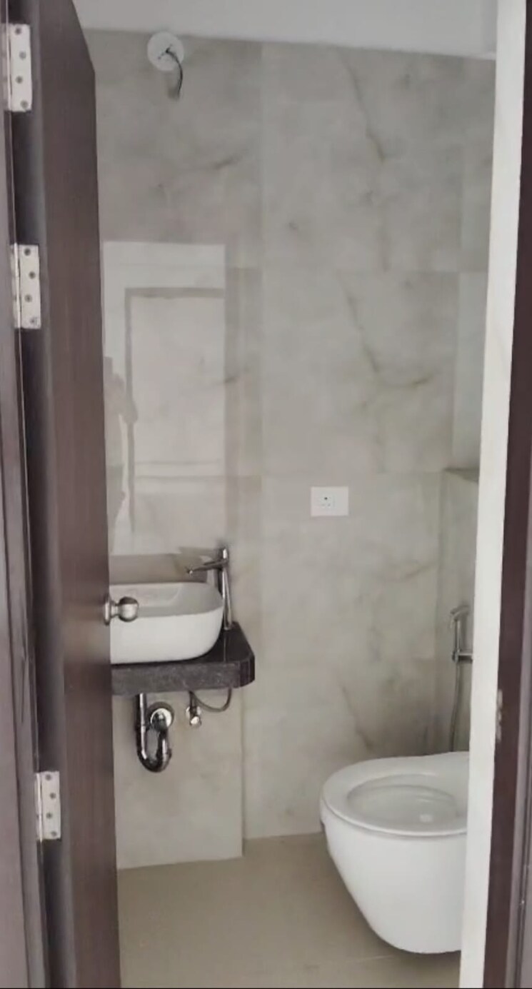 Bathroom, raymond-ten-x-vibes 1 Bedroom 420 Sq.Ft. Apartment In J K Gram Thane 8815840