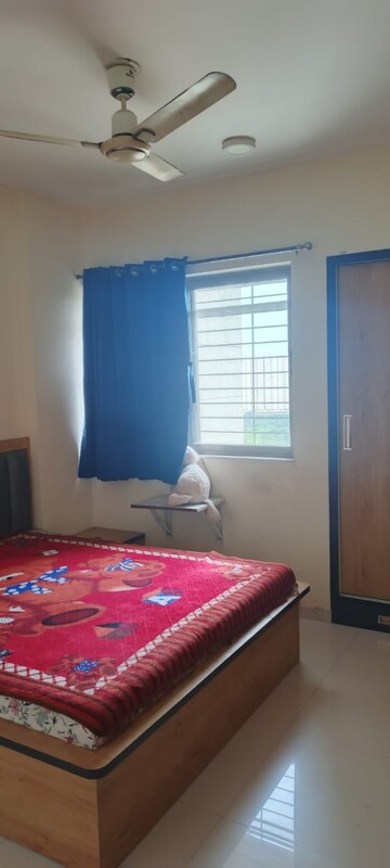 Bedroom in 2.5 BHK Apartment at Piramal Vaikunth, Balkum Pada – for Rent