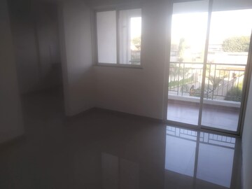 Room in 1 BHK Apartment at Mayuri Infinity, Undri – for Rent