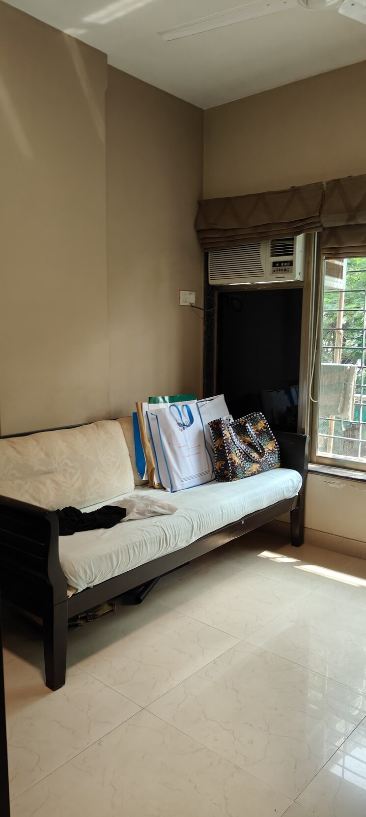 Bedroom, poseidon-apartment 3 Bedroom 1200 Sq.Ft. Apartment In Andheri West Mumbai 8815918