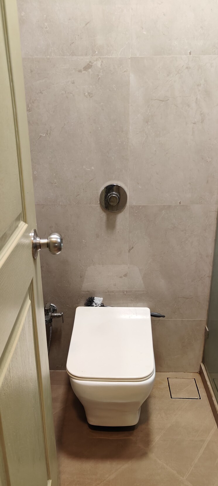 Bathroom, poseidon-apartment 3 Bedroom 1200 Sq.Ft. Apartment In Andheri West Mumbai 8815918
