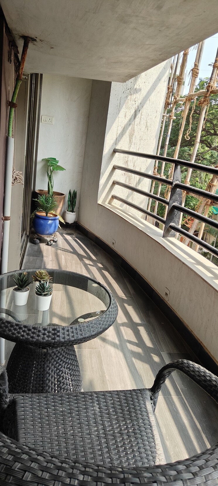 Balcony, poseidon-apartment 3 Bedroom 1200 Sq.Ft. Apartment In Andheri West Mumbai 8815918