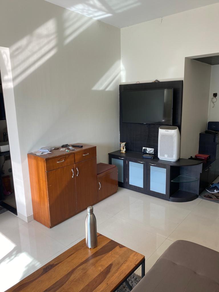 2 BHK + Extra Room Apartment For Rent in K Raheja Vihar