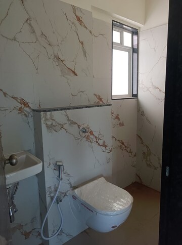 Bathroom in 2 BHK Apartment at Arihant View, Santacruz East – for Sale
