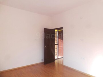 Room in 3 BHK Villa at Heritage County, Sarjapur – for Rent