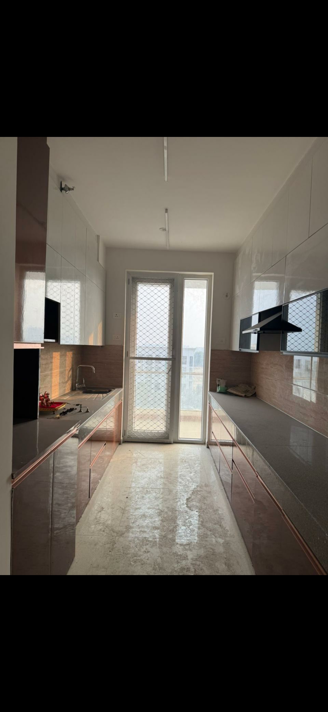 3 BHK Apartment For Rent in Omaxe Royal Residency Faridabad