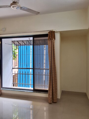 Room in 2 BHK Apartment at Shree Darshan, Azad Nagar – for Sale
