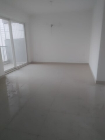 Room in 3 BHK Apartment at Shiv The Ozone Solitaire, Sector 87 – for Sale