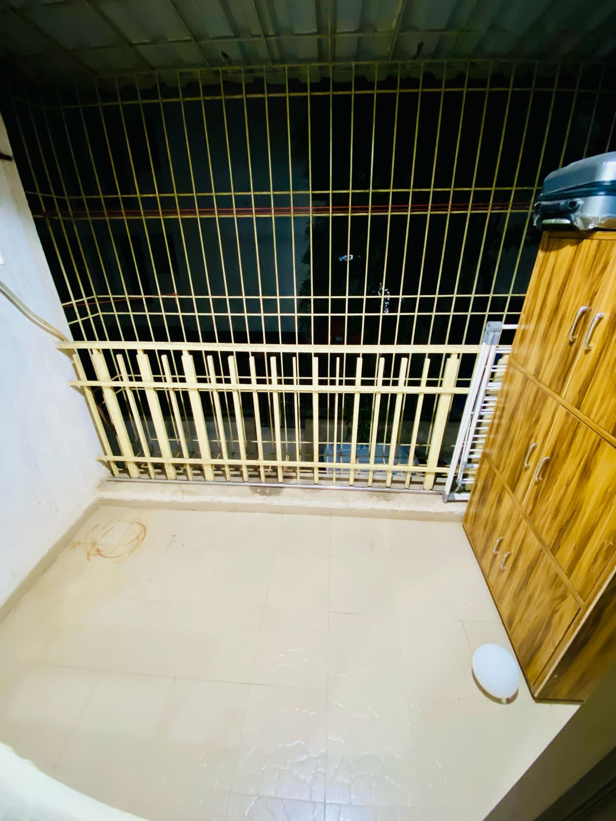 1 BHK + Extra Room Apartment For Rent in Qualitas Extencia