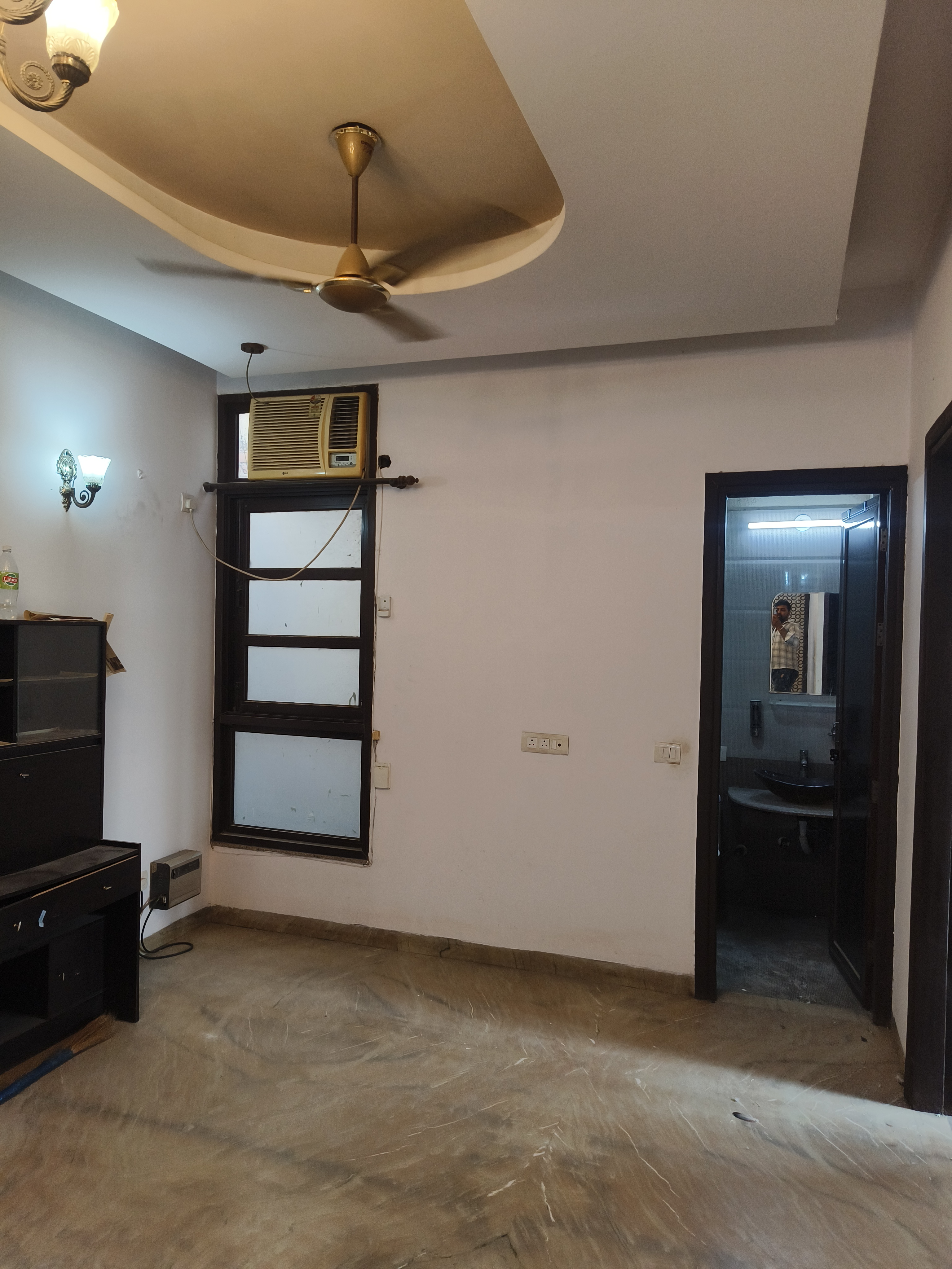 2.5 BHK + Study Room Builder Floor For Rent in Vipul World Floors