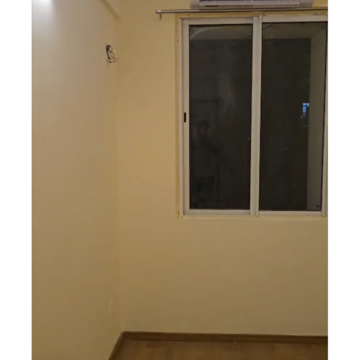 Room in 3.5 BHK Apartment at Jaypee Kensington Park Apartments, Sector 133 – for Rent