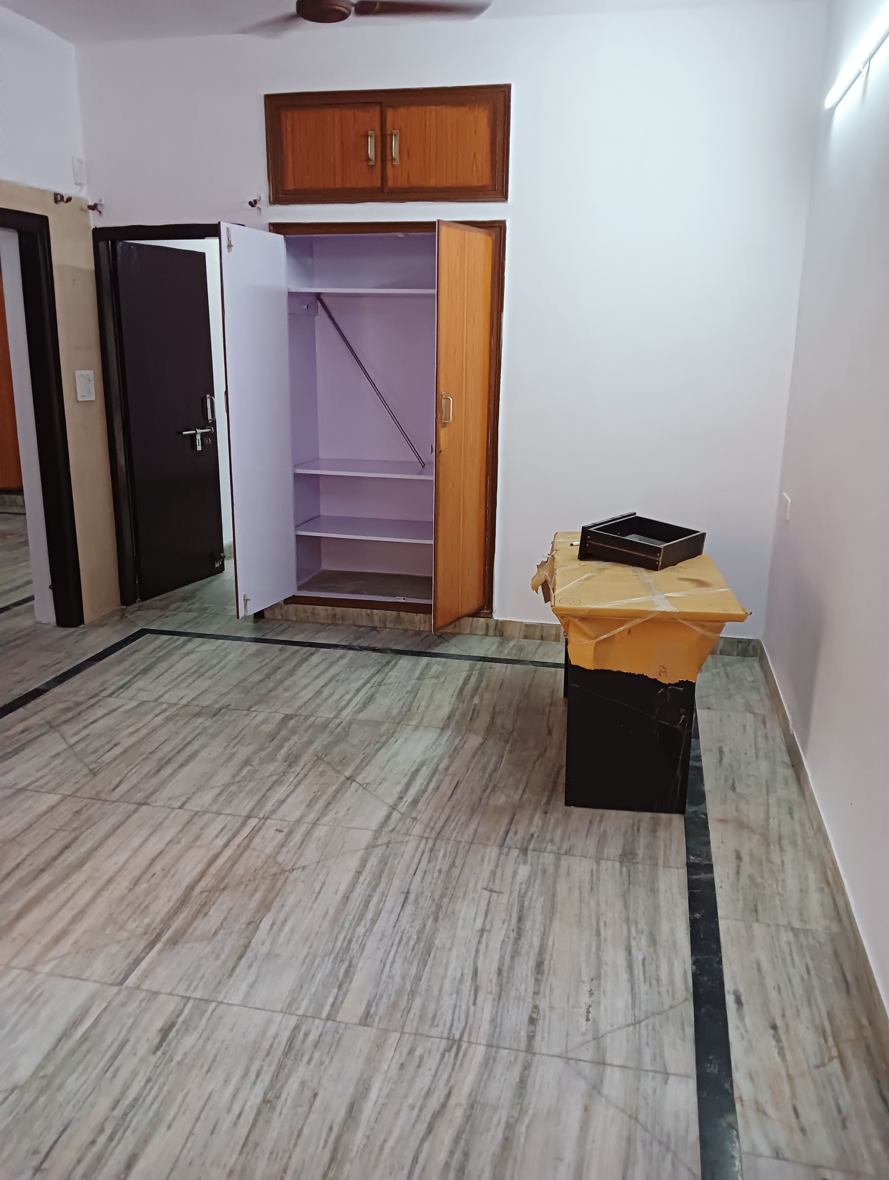 2 BHK Apartment For Rent in Shatabdi Vihar