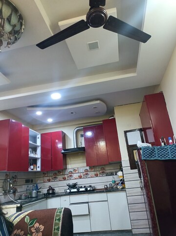 Furnished Amenities in 2 BHK Builder Floor at Niti Khand ii – for Rent