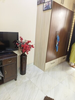 Bedroom in 3 BHK Builder Floor at Vipul World Floors, Sector 48 – for Sale